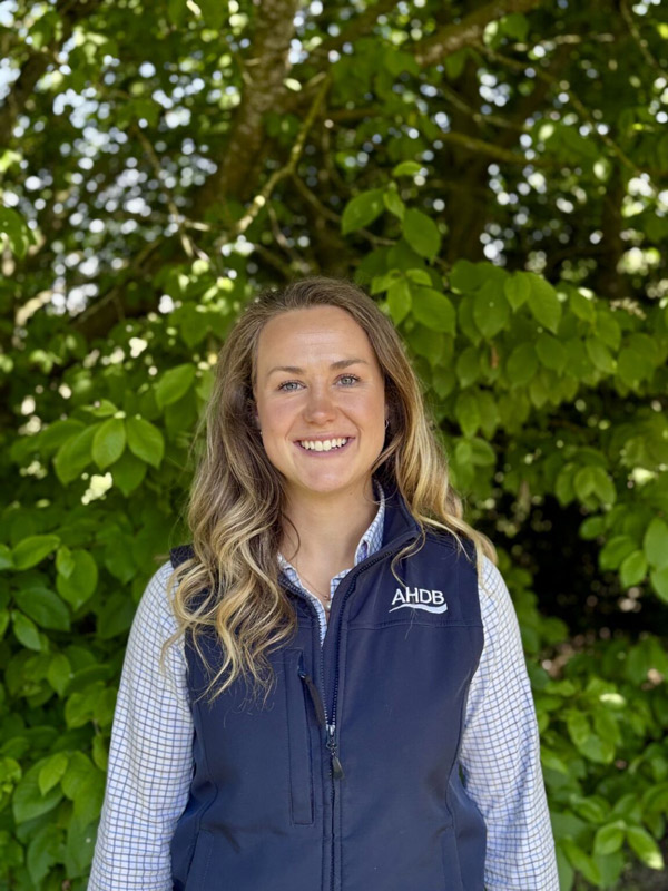 Meet the team − Dairy | AHDB