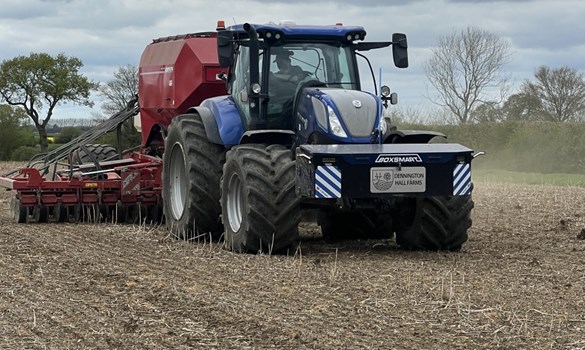 Tractor Suffolk M Farm