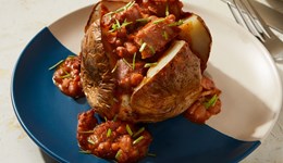 Promoting British pork on social media