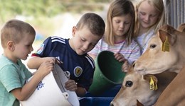 AHDB partners with RHET to inspire the next generation through dairy education