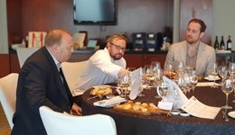 Cheese exporters benefit from AHDB showcase in Singapore 