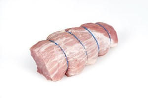 Mini Joint (350–450 g) – Topside Meat Cut Spec Step 2