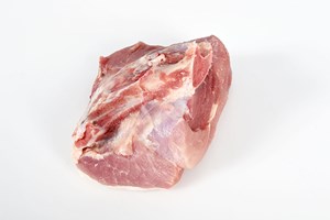 Rump Steak on the bone Meat Cut Spec Step 4
